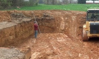Выкопать котлован под фундамент в Горно-Алтайске - от 2552 руб. | 2Землекопа-Грн